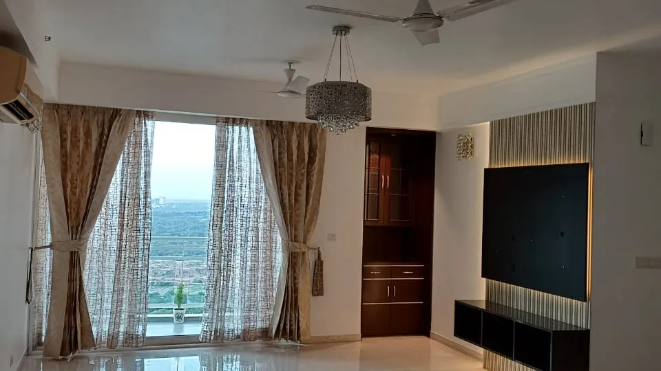 Central Park 1-5200 Sq ft/5bhk for 14 Cr