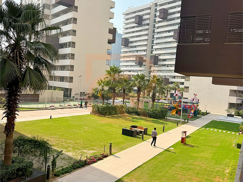 Salcon The Verandas 4bhk Pool Club Facing
