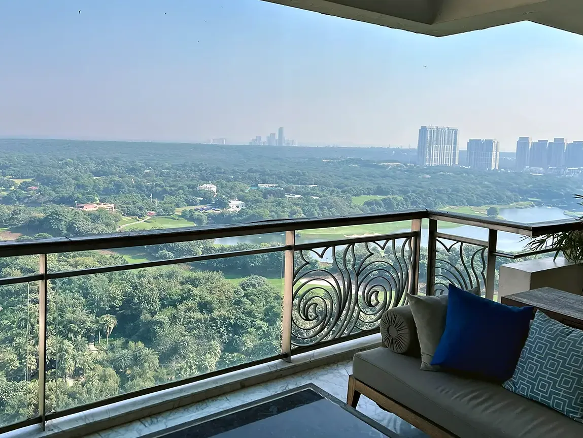 DLF Magnolias